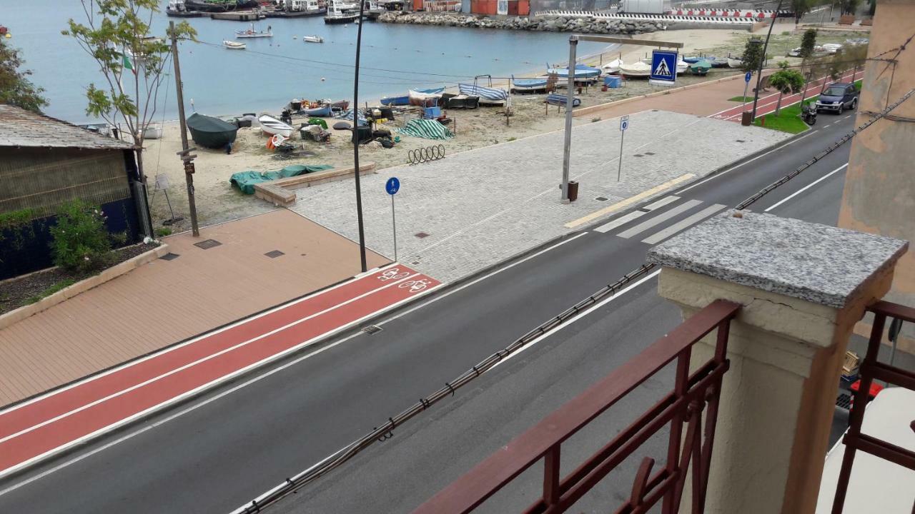 Residenza Lux Fronte Mare Apartment Vado Ligure Luaran gambar