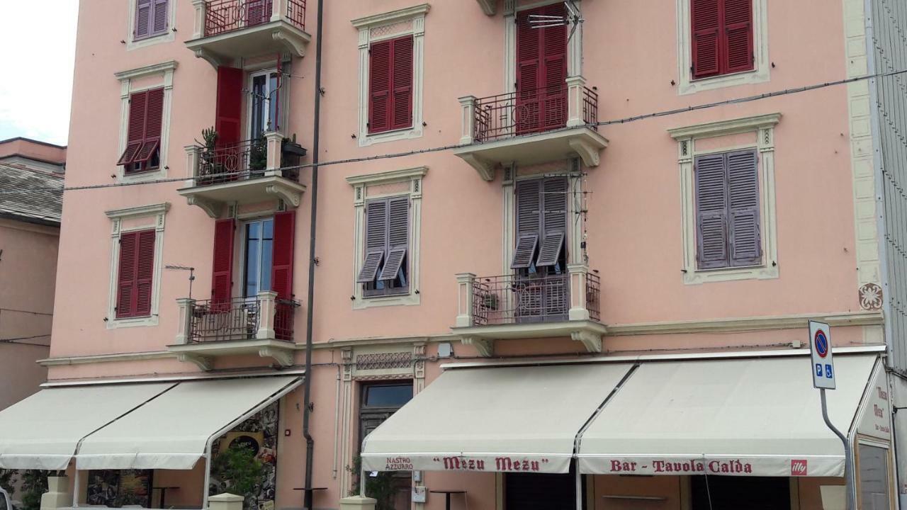 Residenza Lux Fronte Mare Apartment Vado Ligure Luaran gambar